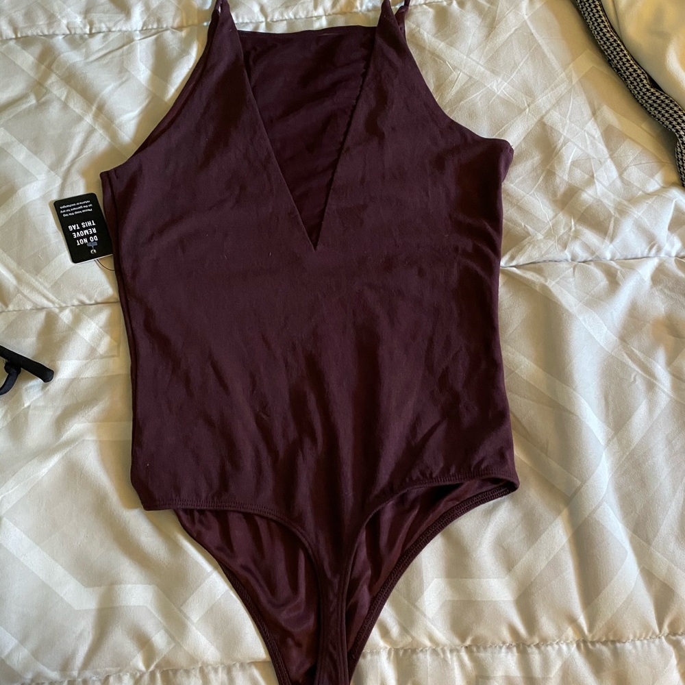 Express bodysuit - Picture 2 of 3
